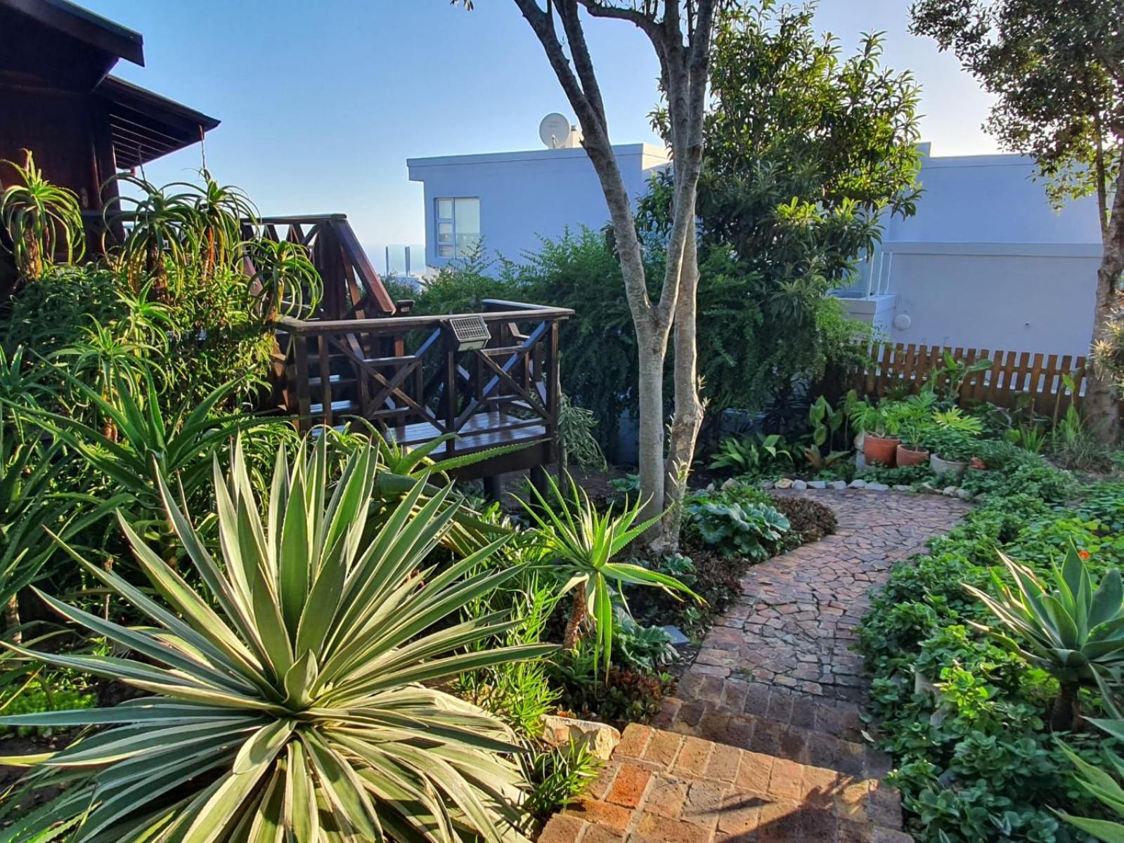 Peaceful Guest Suite With Balcony Views And Garden Setting Brenton-on-Sea Exterior photo