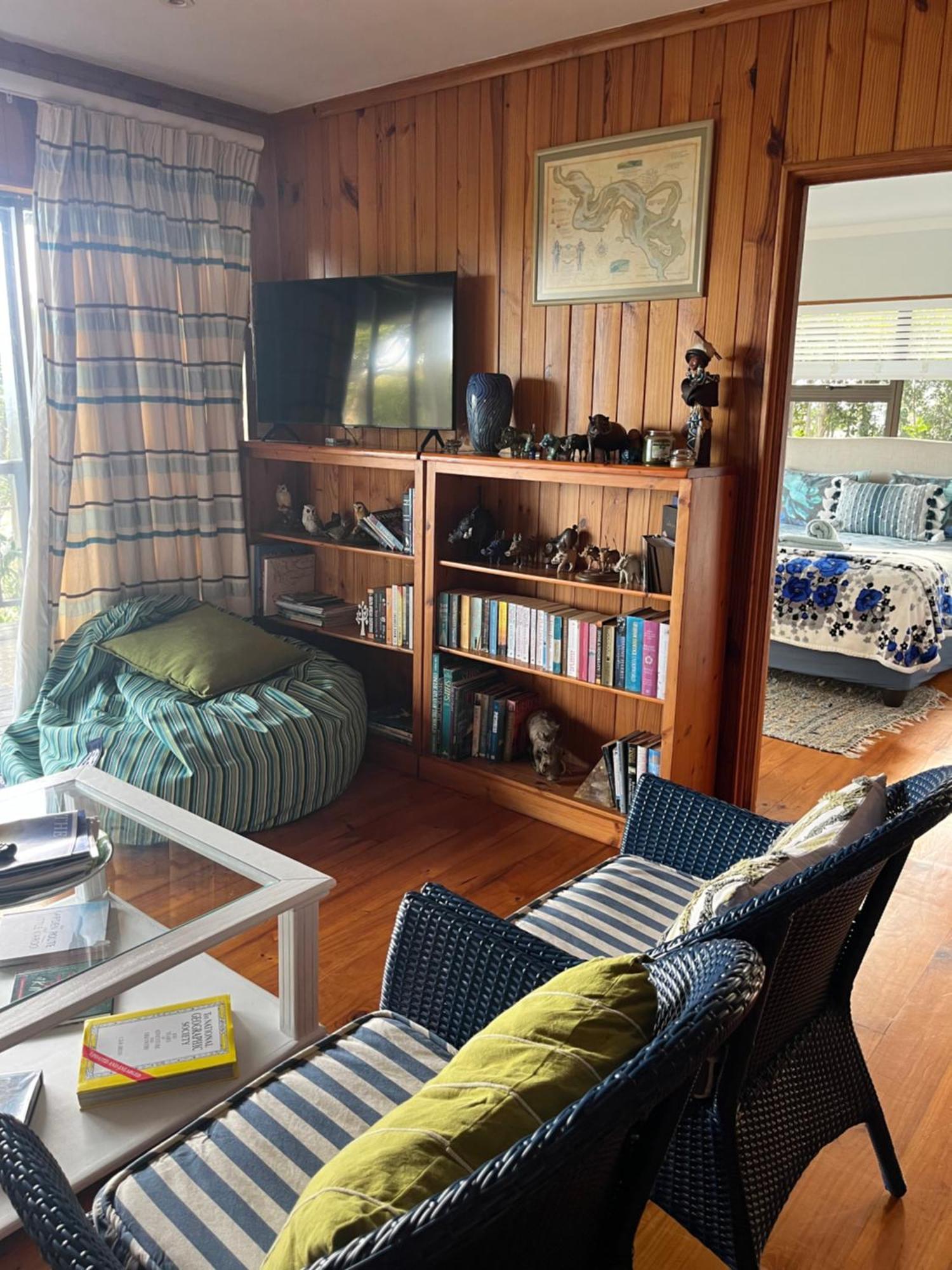 Peaceful Guest Suite With Balcony Views And Garden Setting Brenton-on-Sea Exterior photo